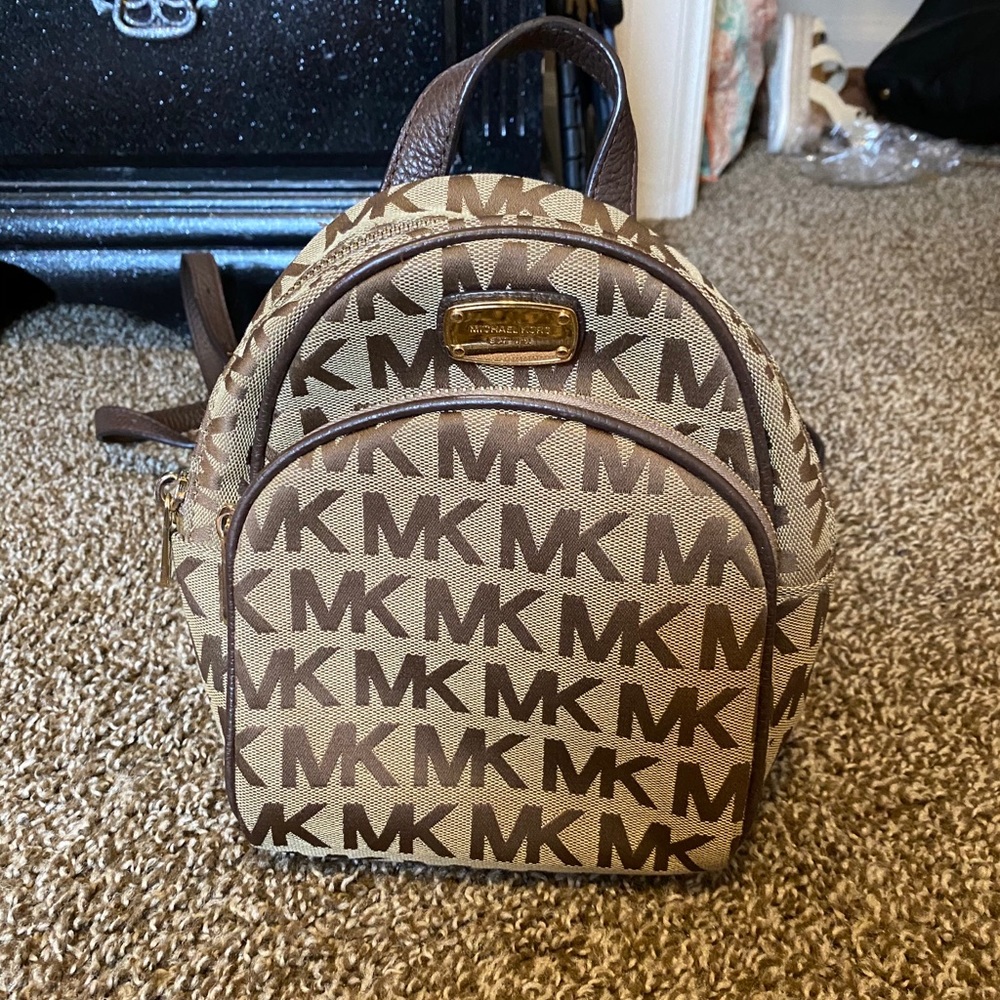 AUTHENTIC MK MINI BAG!!!!
